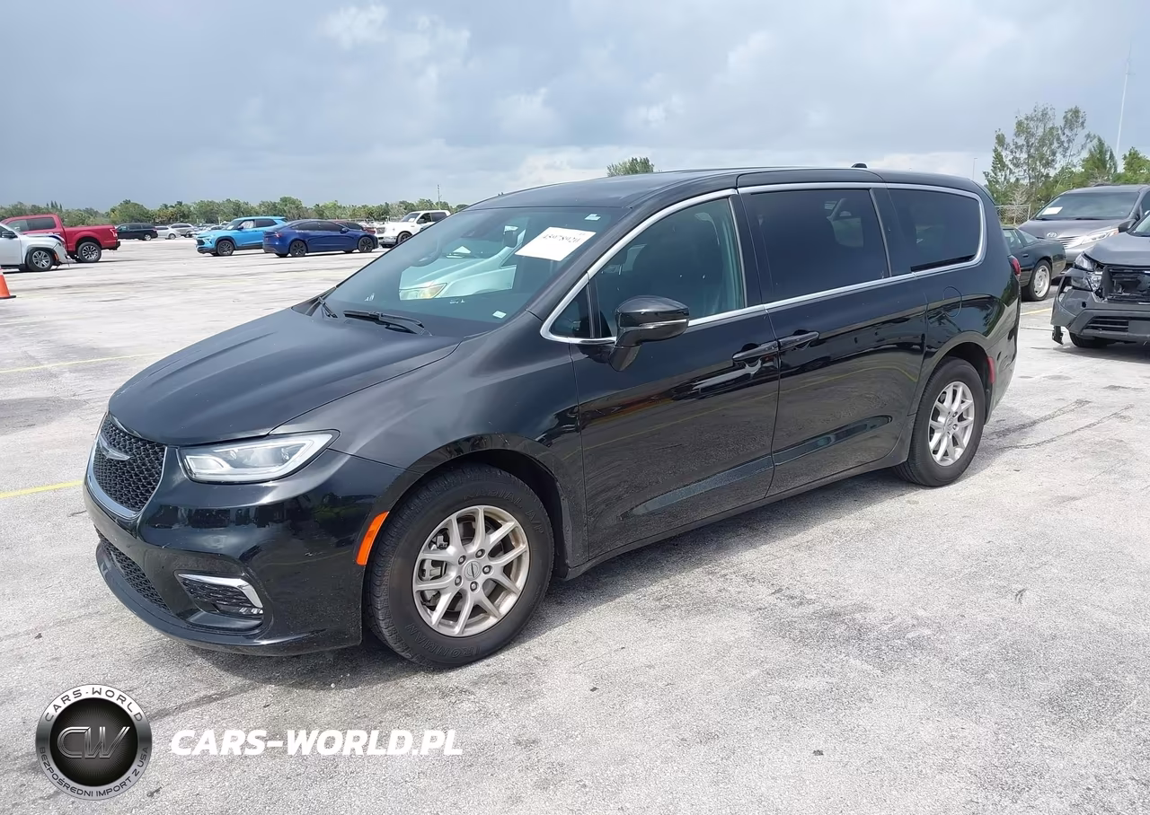 2025 Chrysler Pacifica Select VIN:2C4RC1BG8SR507008 - 2