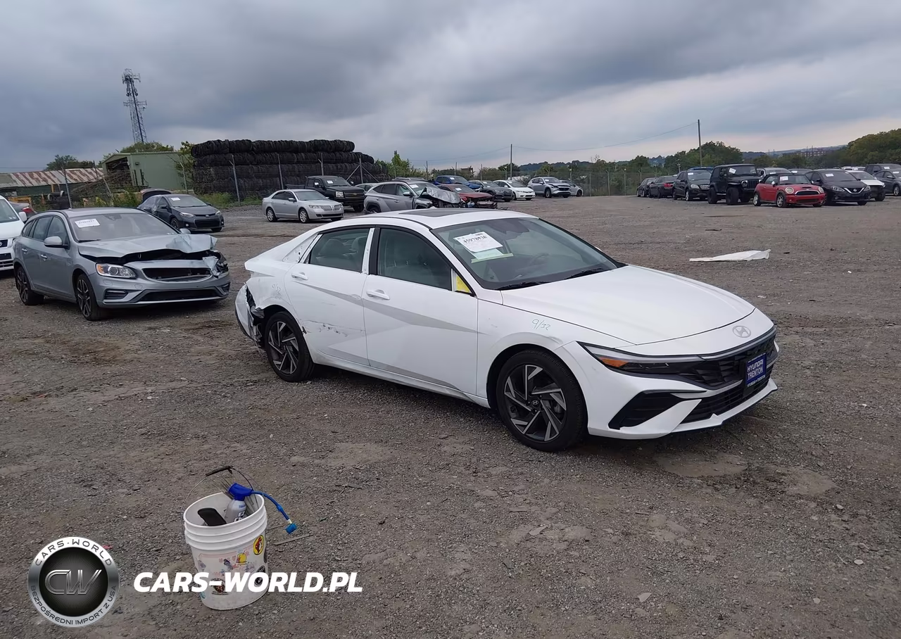 2025 Hyundai Elantra Hybrid Limited