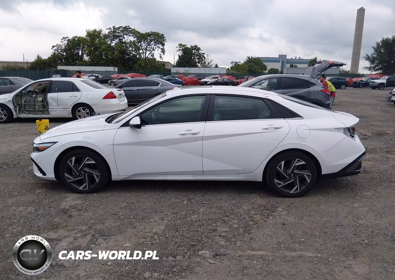 2025 Hyundai Elantra Hybrid Limited VIN:KMHLN4DJ5SU156034 - 15