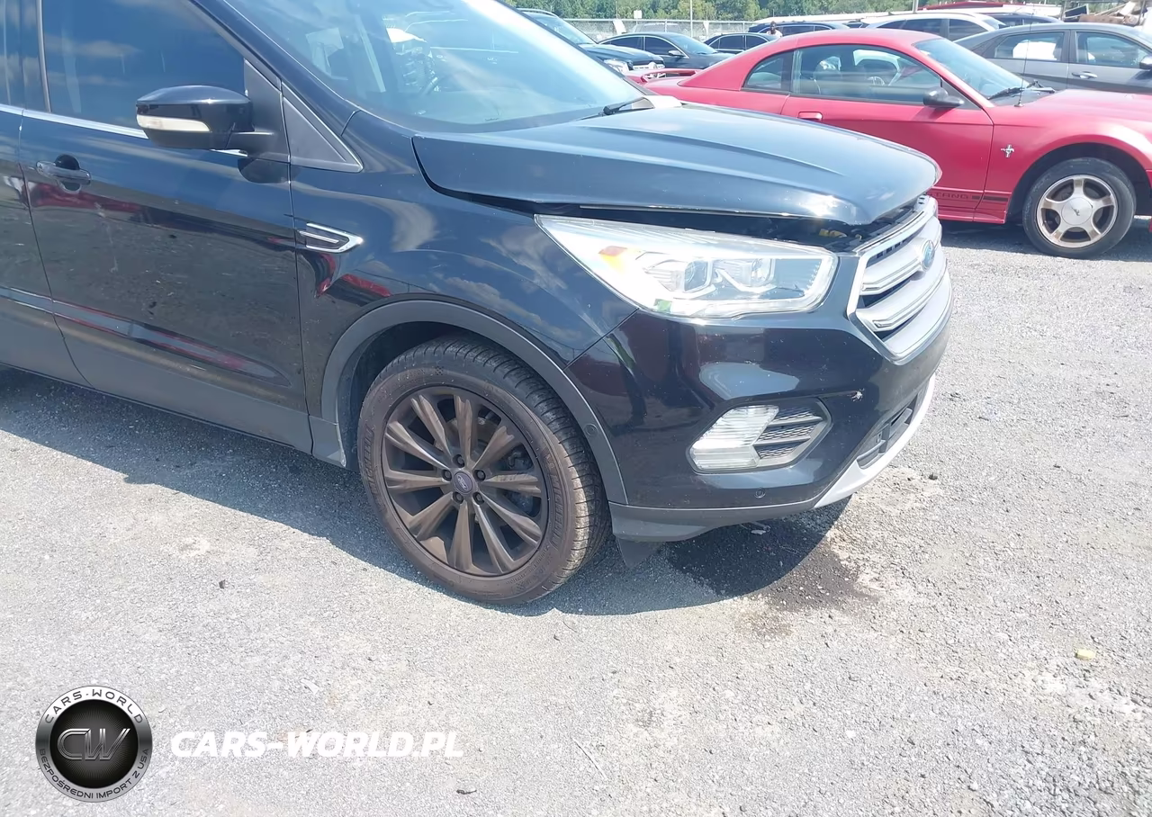 2017 Ford Escape Titanium VIN:1FMCU0JD2HUF02415 - 6
