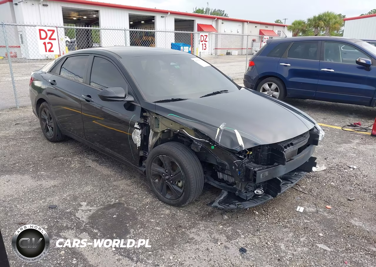 2022 Hyundai Elantra Sel