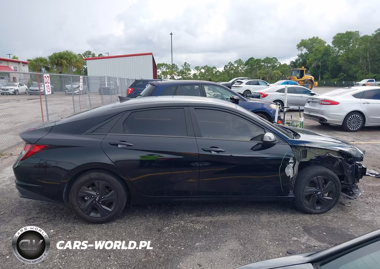 2022 Hyundai Elantra Sel VIN:5NPLM4AG9NH070157 - 14