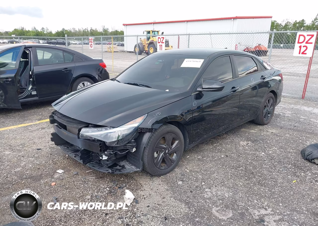 2022 Hyundai Elantra Sel VIN:5NPLM4AG9NH070157 - 2
