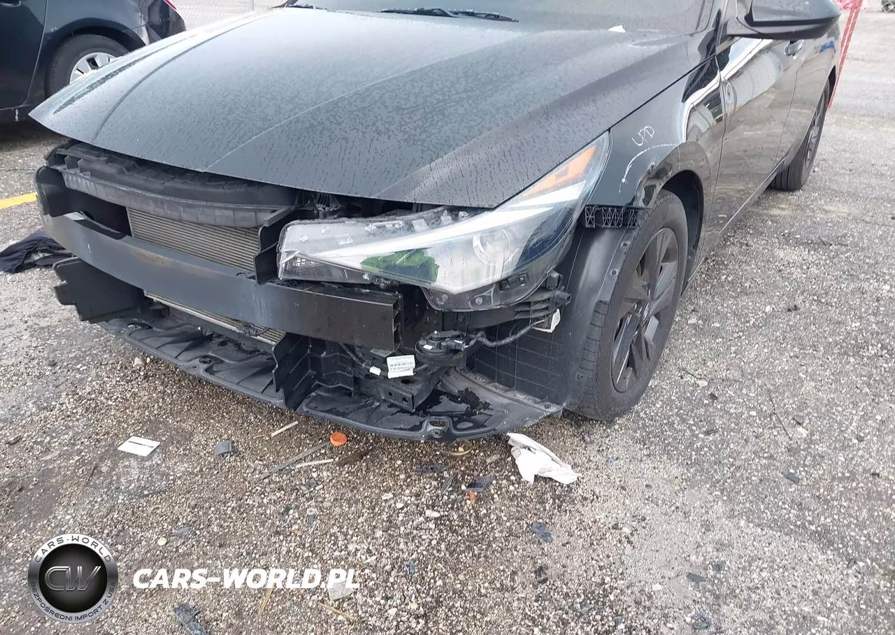 2022 Hyundai Elantra Sel VIN:5NPLM4AG9NH070157 - 6
