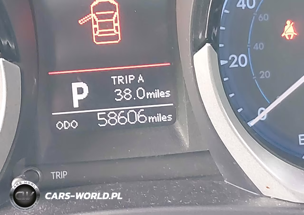 2016 Toyota Corolla S Plus VIN:5YFBURHE9GP546765 - 15