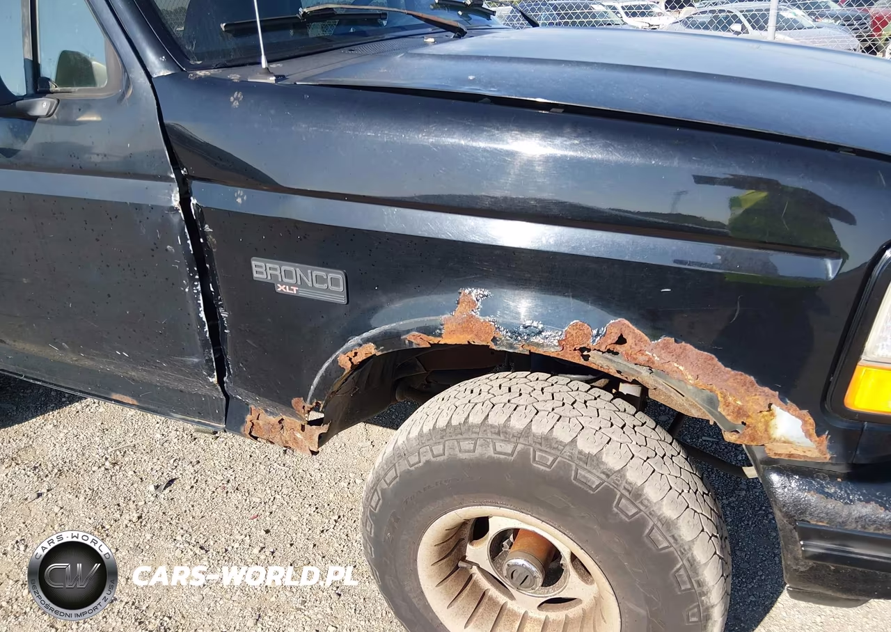 1995 Ford Bronco U100 VIN:1FMEU15H3SLB03800 - 14