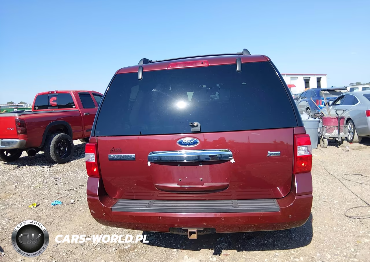 2012 Ford Expedition Limited VIN:1FMJU1K53CEF10840 - 17