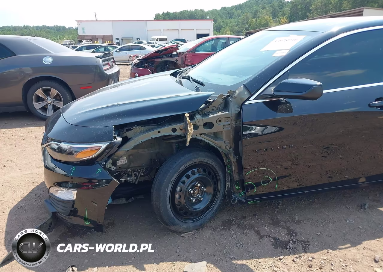 2022 Chevrolet Malibu Fwd Rs VIN:1G1ZG5ST2NF211687 - 17