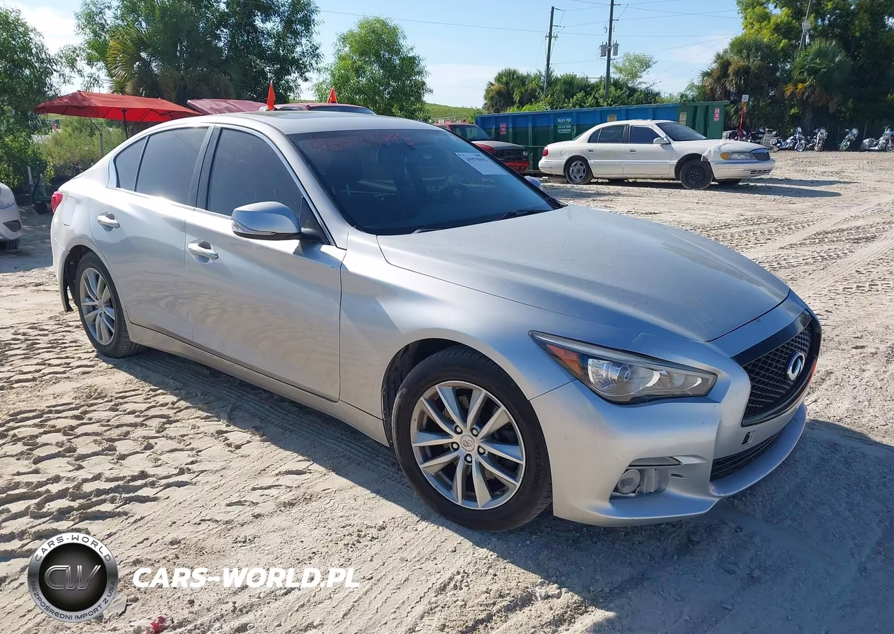 2016 Infiniti Q50 2.0T Base-2.0T Premium