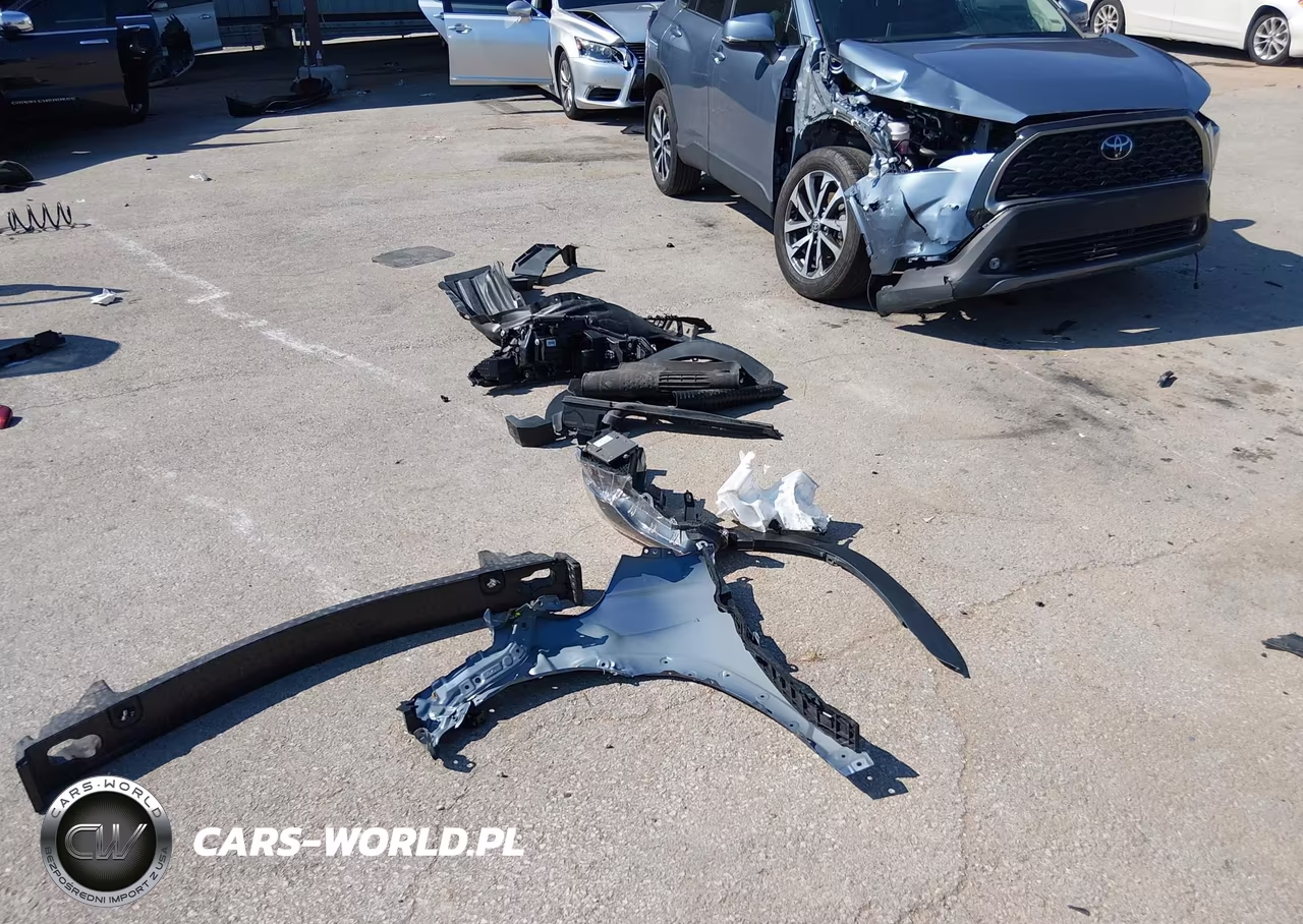 2023 Toyota Corolla Cross Xle VIN:7MUDAAAG4PV070971 - 12