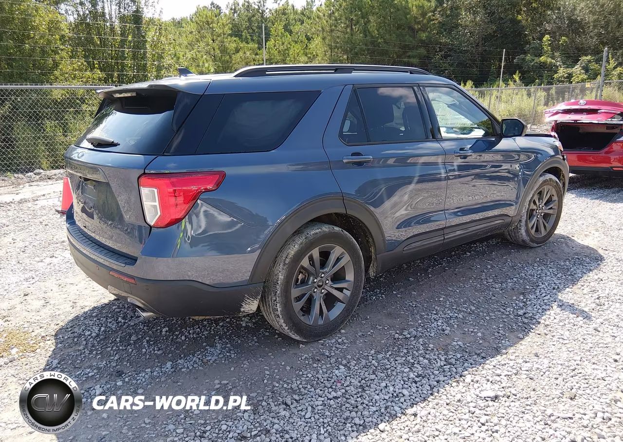 2021 Ford Explorer Xlt VIN:1FMSK7DH5MGB27833 - 4