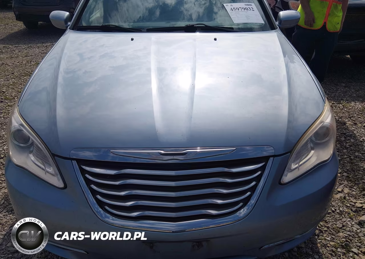 2012 Chrysler 200 Touring VIN:1C3CCBBB6CN210631 - 6