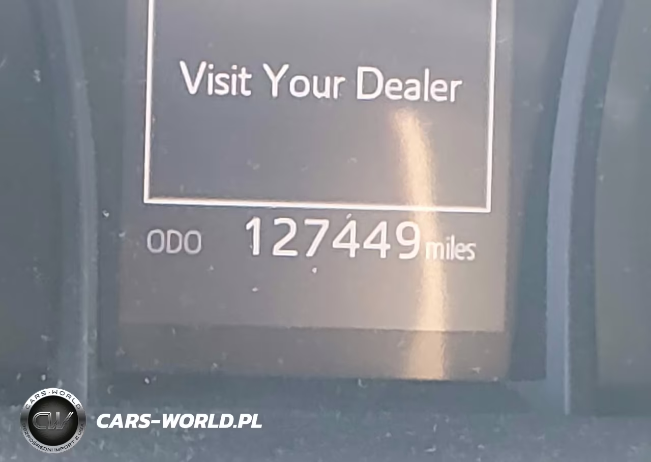 2020 Toyota Camry Le VIN:4T1C11AK3LU973916 - 15