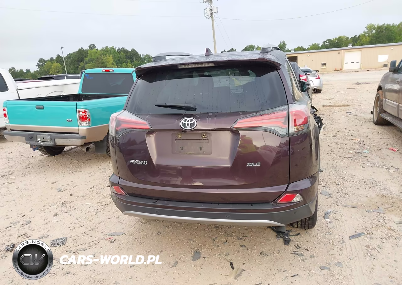 2018 Toyota Rav4 Xle VIN:2T3WFREV6JW435958 - 16