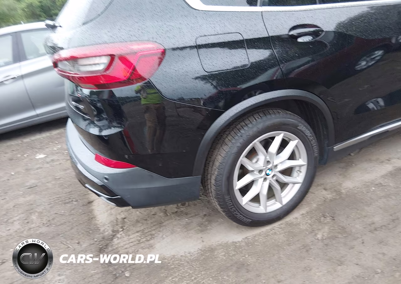 2019 BMW X5 xDrive40I VIN:5UXCR6C59KLK89523 - 6