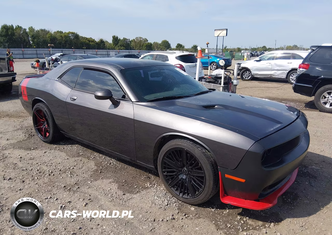 2013 Dodge Challenger Sxt