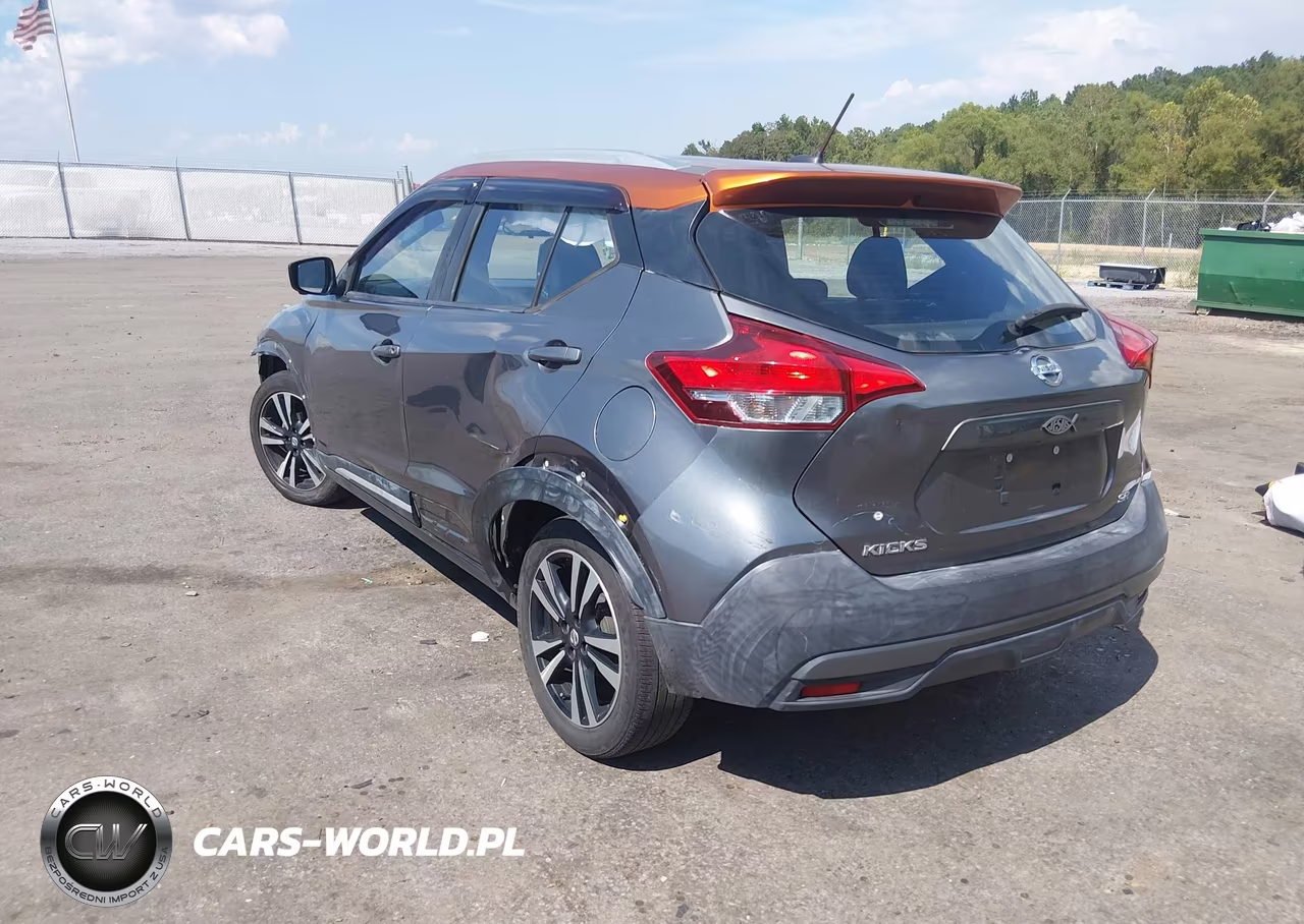 2019 Nissan Kicks Sr VIN:3N1CP5CU4KL543896 - 3