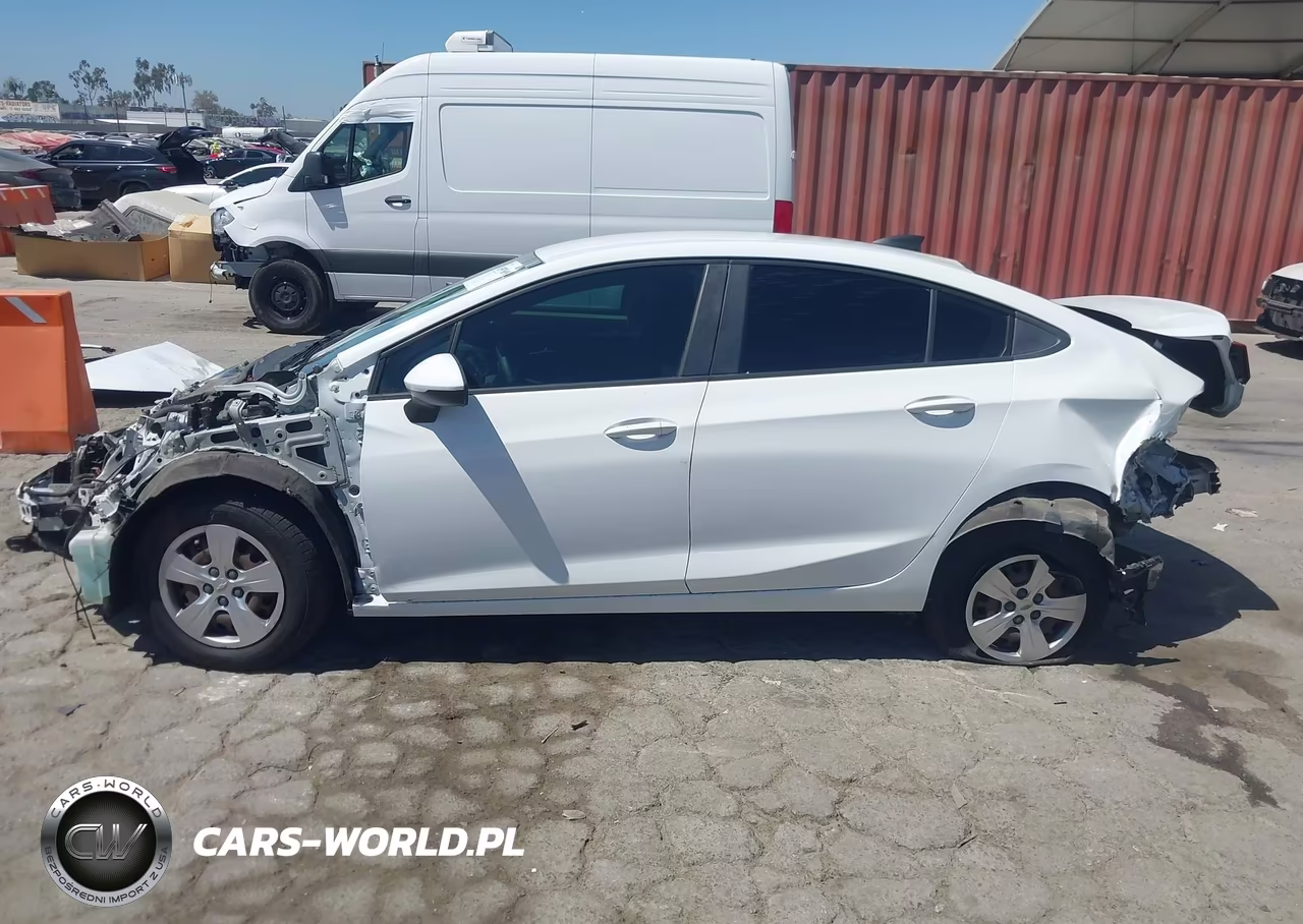 2018 Chevrolet Cruze Ls Auto VIN:1G1BC5SM0J7127541 - 15