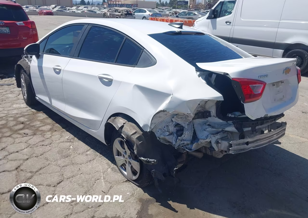 2018 Chevrolet Cruze Ls Auto VIN:1G1BC5SM0J7127541 - 3