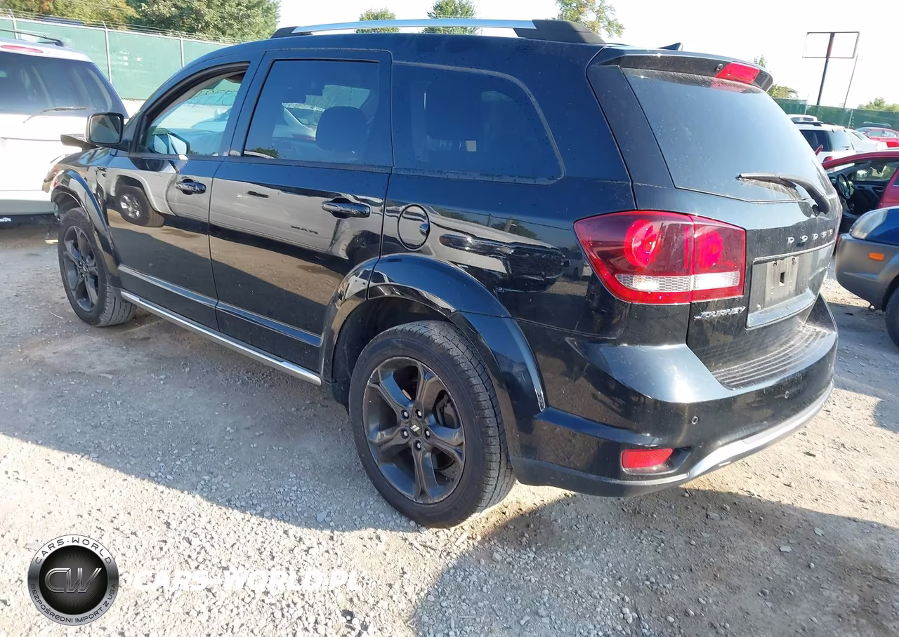 2020 Dodge Journey Crossroad VIN:3C4PDCGB2LT265795 - 3