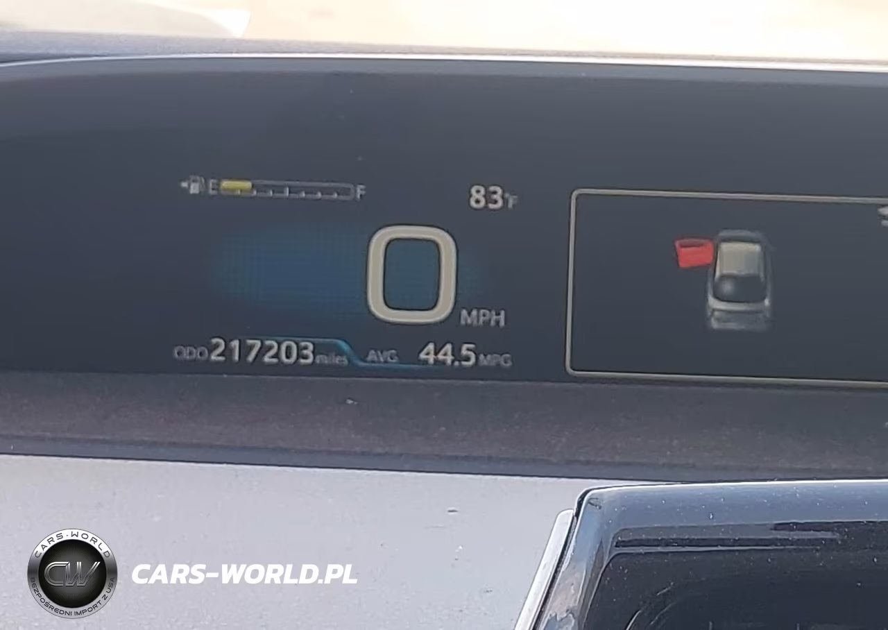 2016 Toyota Prius Three VIN:JTDKARFU0G3524908 - 7