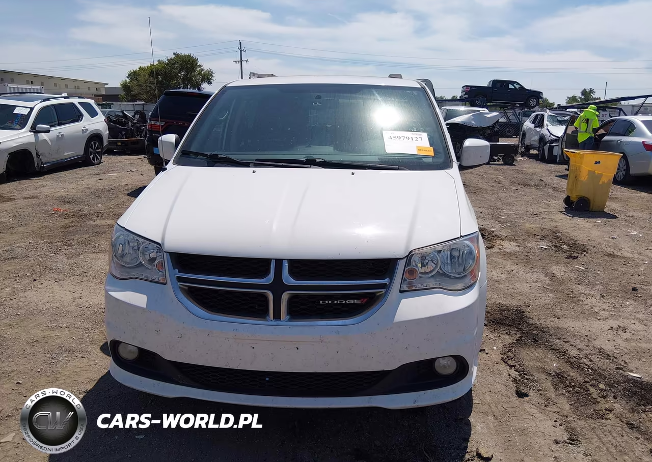 2018 Dodge Grand Caravan Sxt VIN:2C4RDGCG0JR224082 - 13