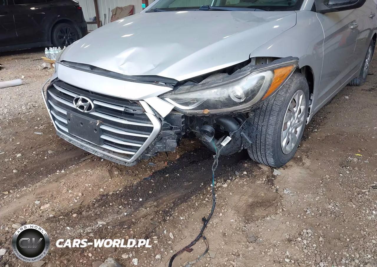 2017 Hyundai Elantra Se VIN:5NPD74LF0HH100165 - 6