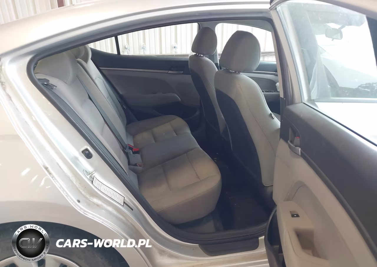 2017 Hyundai Elantra Se VIN:5NPD74LF0HH100165 - 8