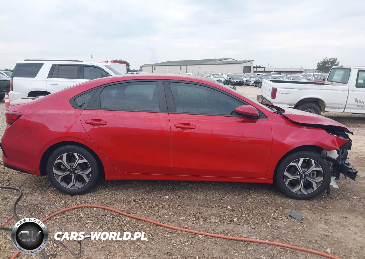 2021 Kia Forte Lxs VIN:3KPF24ADXME267155 - 13