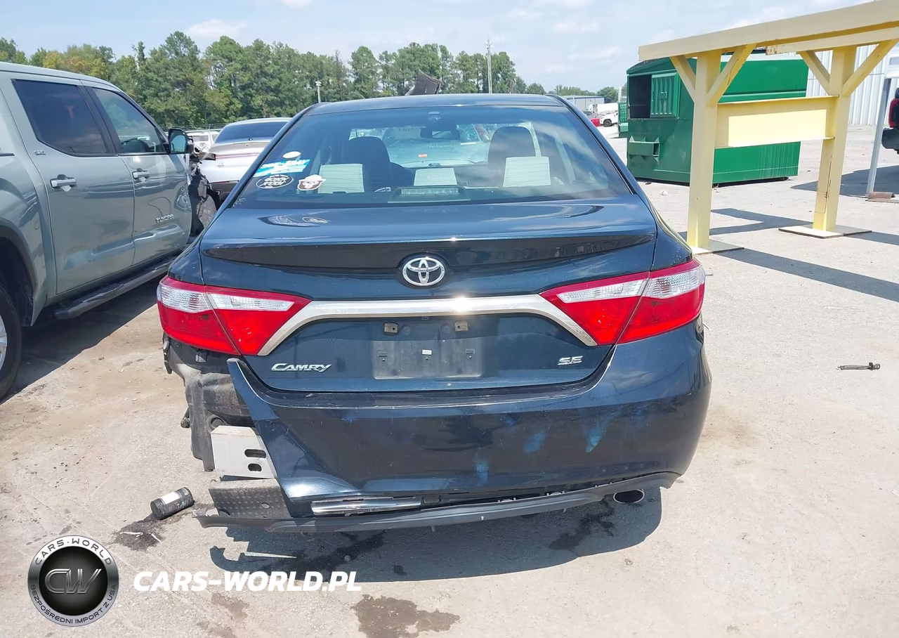 2016 Toyota Camry Se VIN:4T1BF1FK5GU188728 - 16