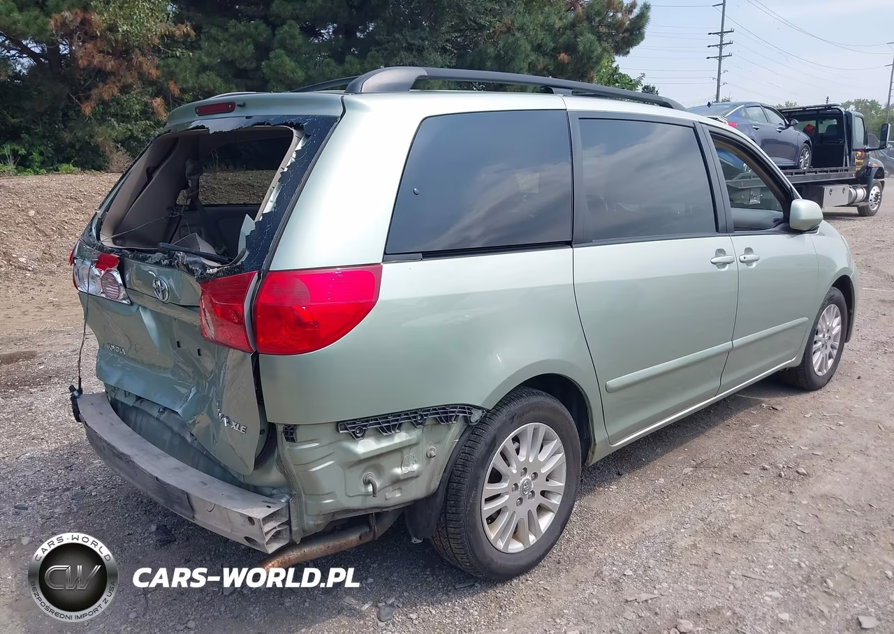 2009 Toyota Sienna Xle VIN:5TDZK22C79S227670 - 4