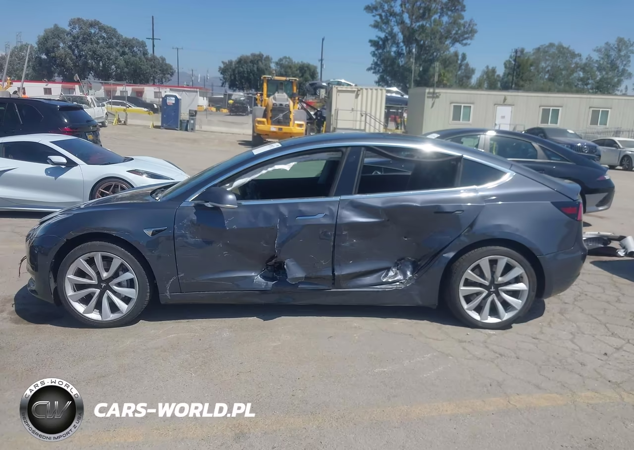 2018 Tesla Model 3 Long Range-Mid Range VIN:5YJ3E1EA5JF012086 - 14