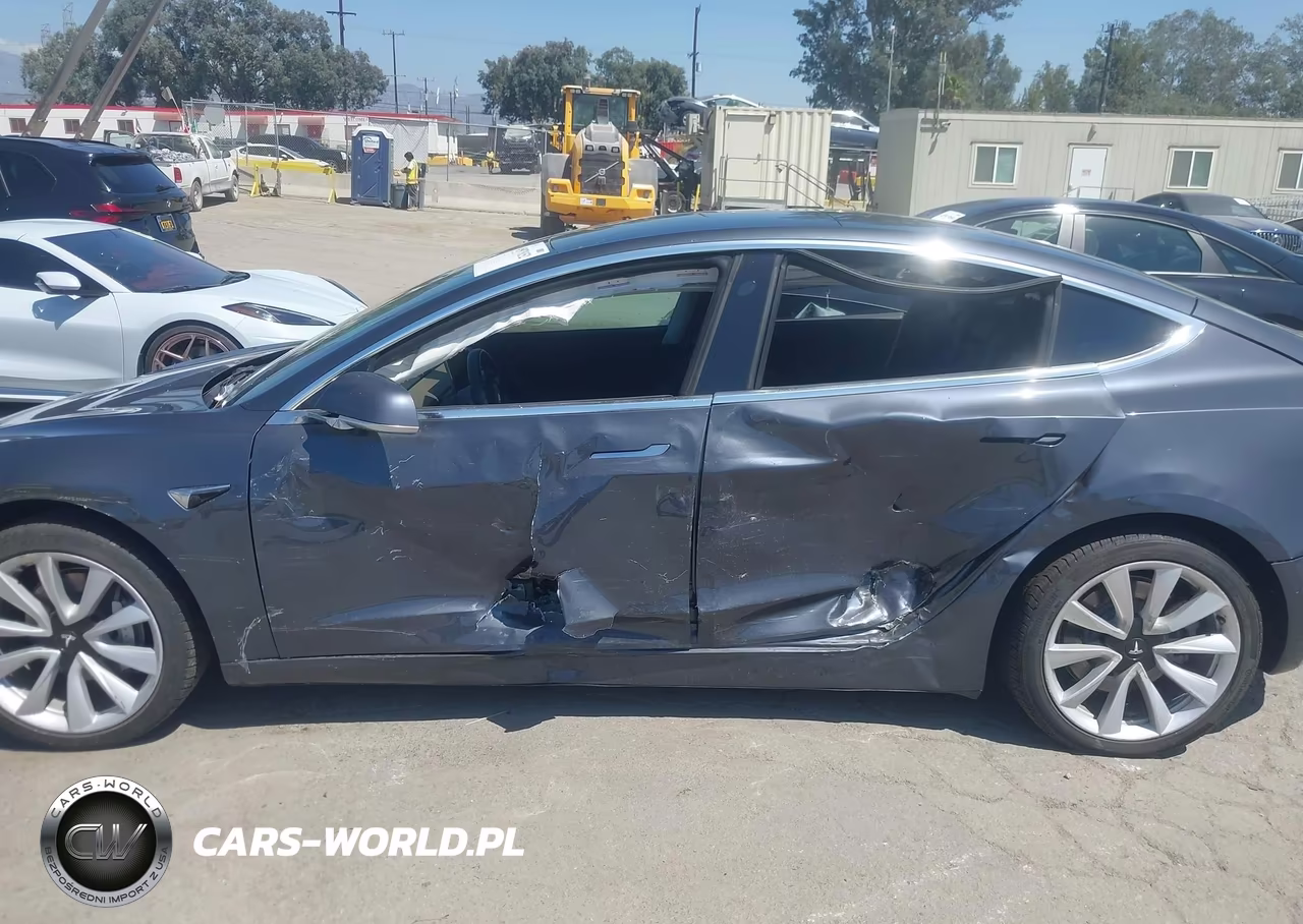 2018 Tesla Model 3 Long Range-Mid Range VIN:5YJ3E1EA5JF012086 - 6