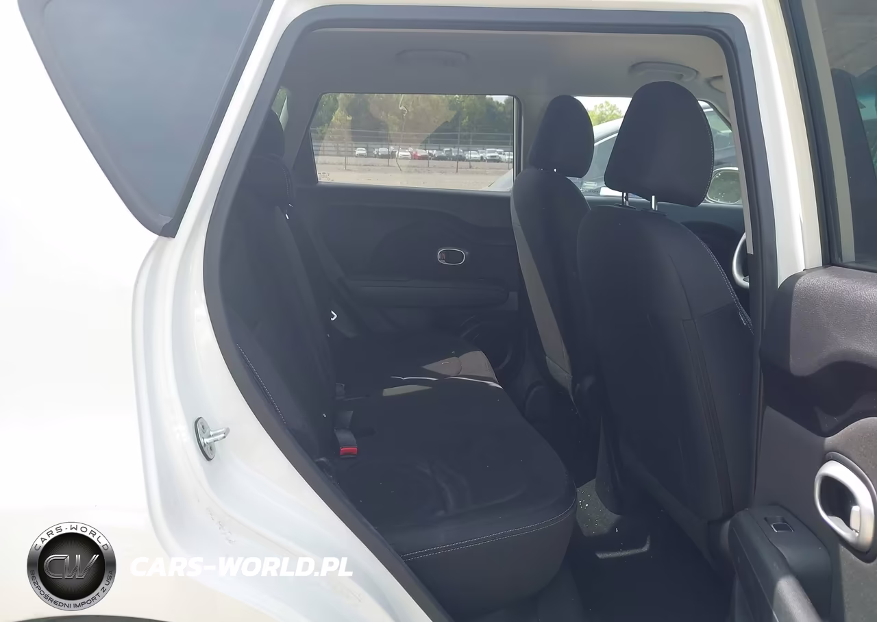 2019 Kia Soul VIN:KNDJN2A21K7919419 - 8
