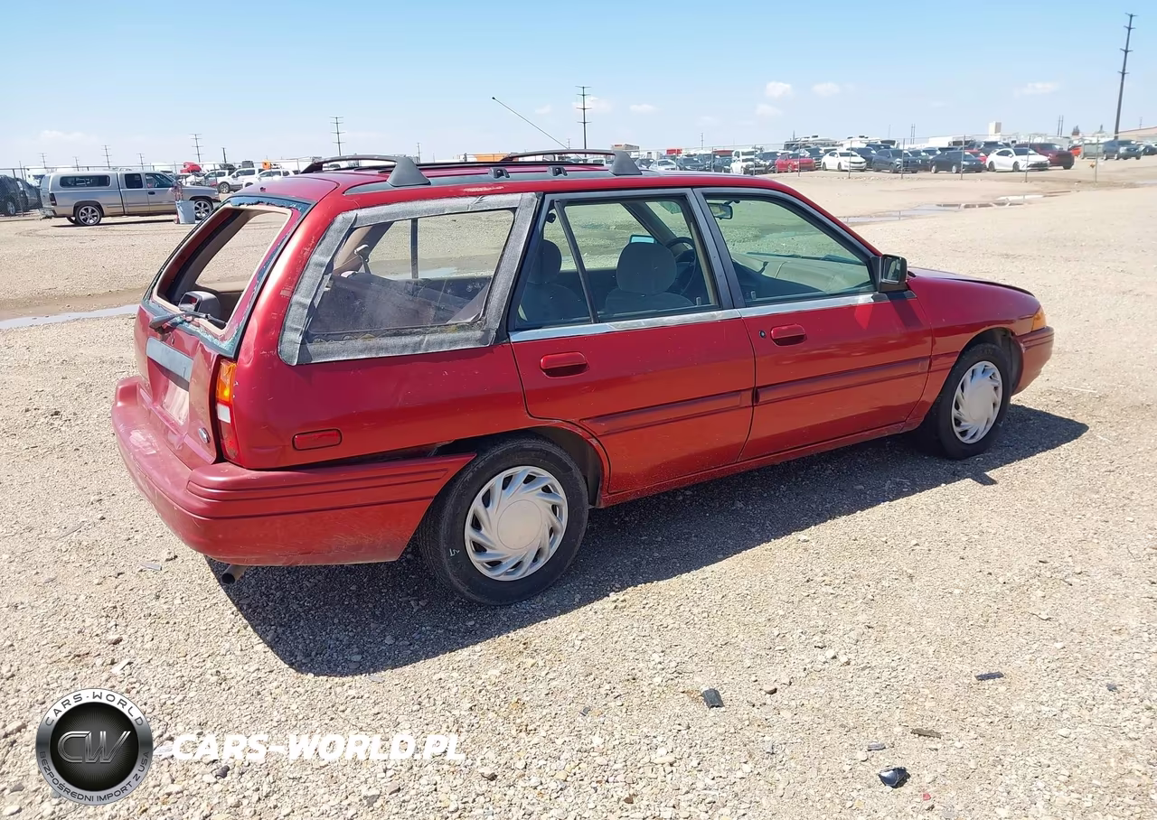 1996 Ford Escort Lx VIN:1FASP15J8TW152644 - 4