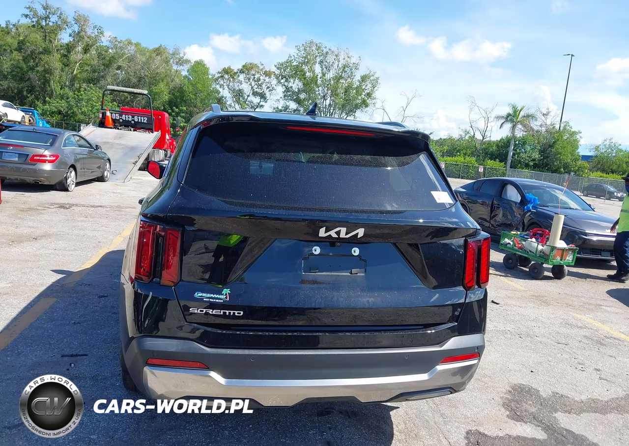 2025 Kia Sorento S VIN:5XYRL4JC6SG342063 - 17