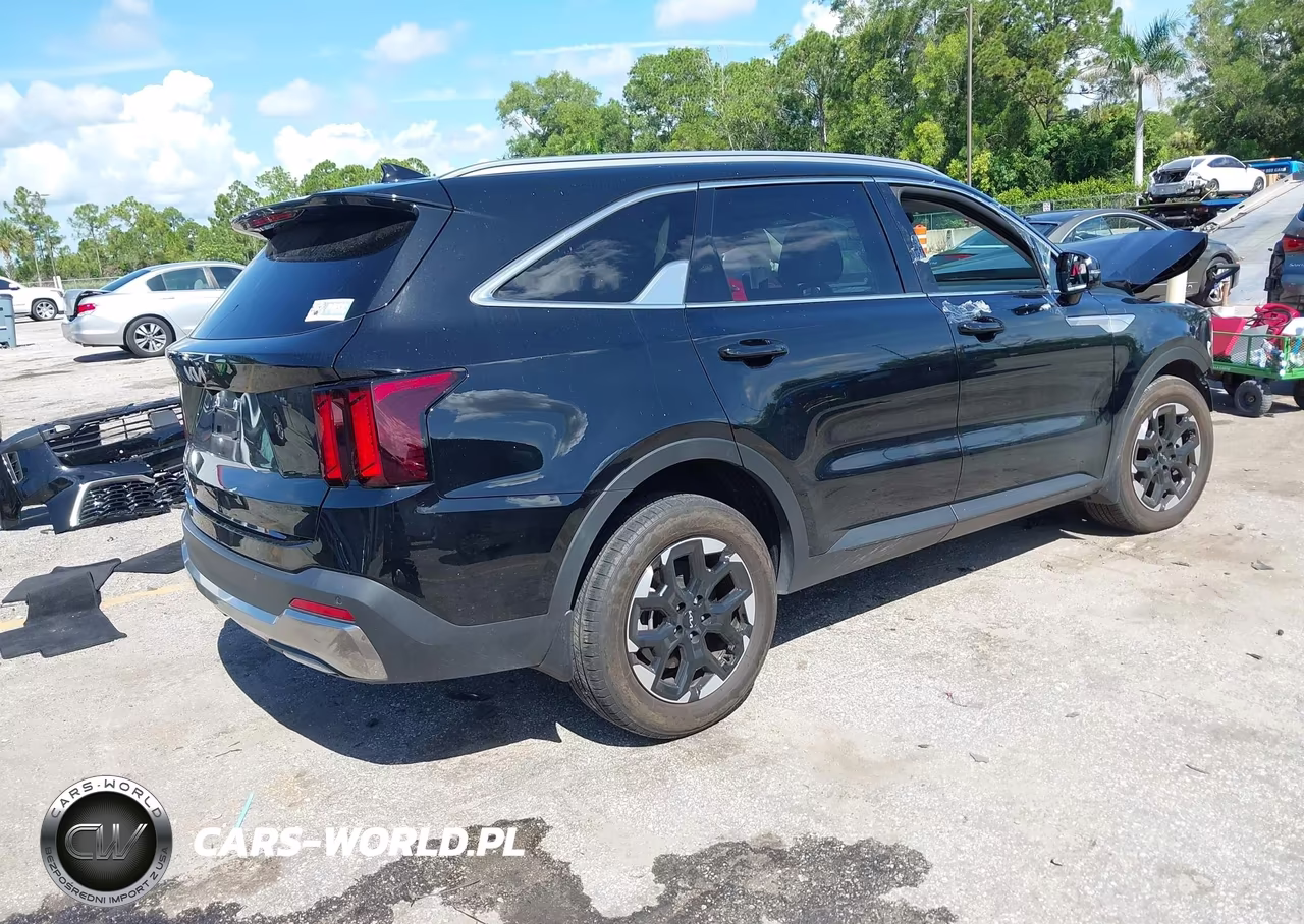 2025 Kia Sorento S VIN:5XYRL4JC6SG342063 - 4