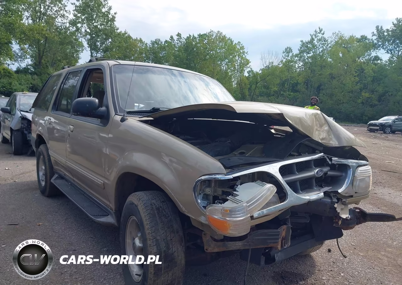 2000 Ford Explorer Xlt