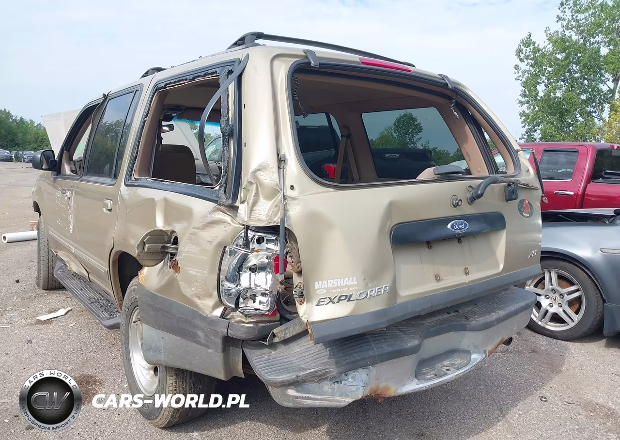 2000 Ford Explorer Xlt VIN:1FMZU73E2YZA24718 - 6