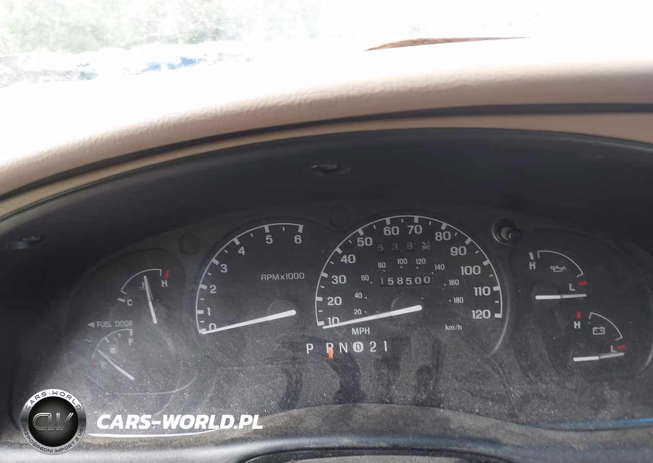 2000 Ford Explorer Xlt VIN:1FMZU73E2YZA24718 - 7