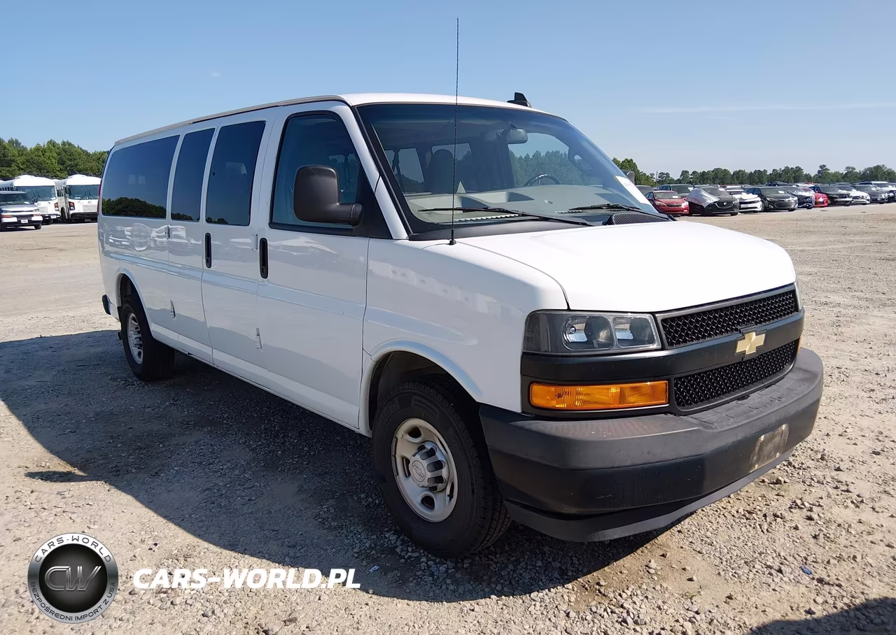2019 Chevrolet Express 3500 Ls VIN:1GAZGNFG3K1361586 - 1