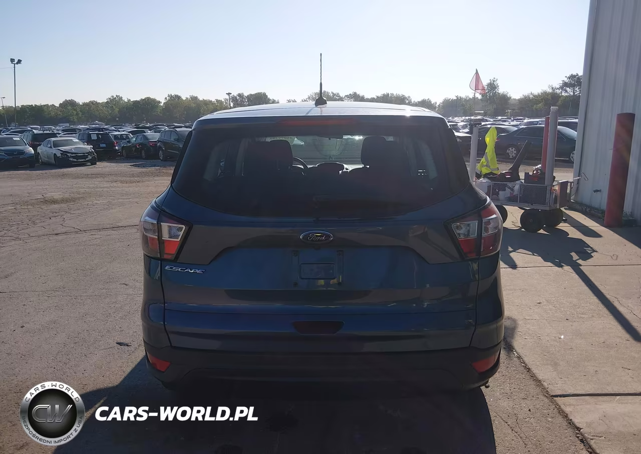 2018 Ford Escape S VIN:1FMCU0F74JUB98609 - 16