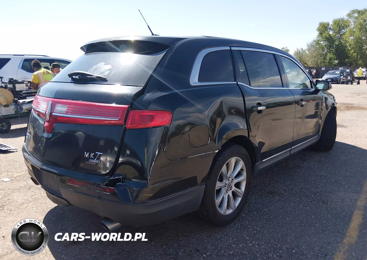 2013 Lincoln Mkt Ecoboost VIN:2LMHJ5AT0DBL55325 - 4