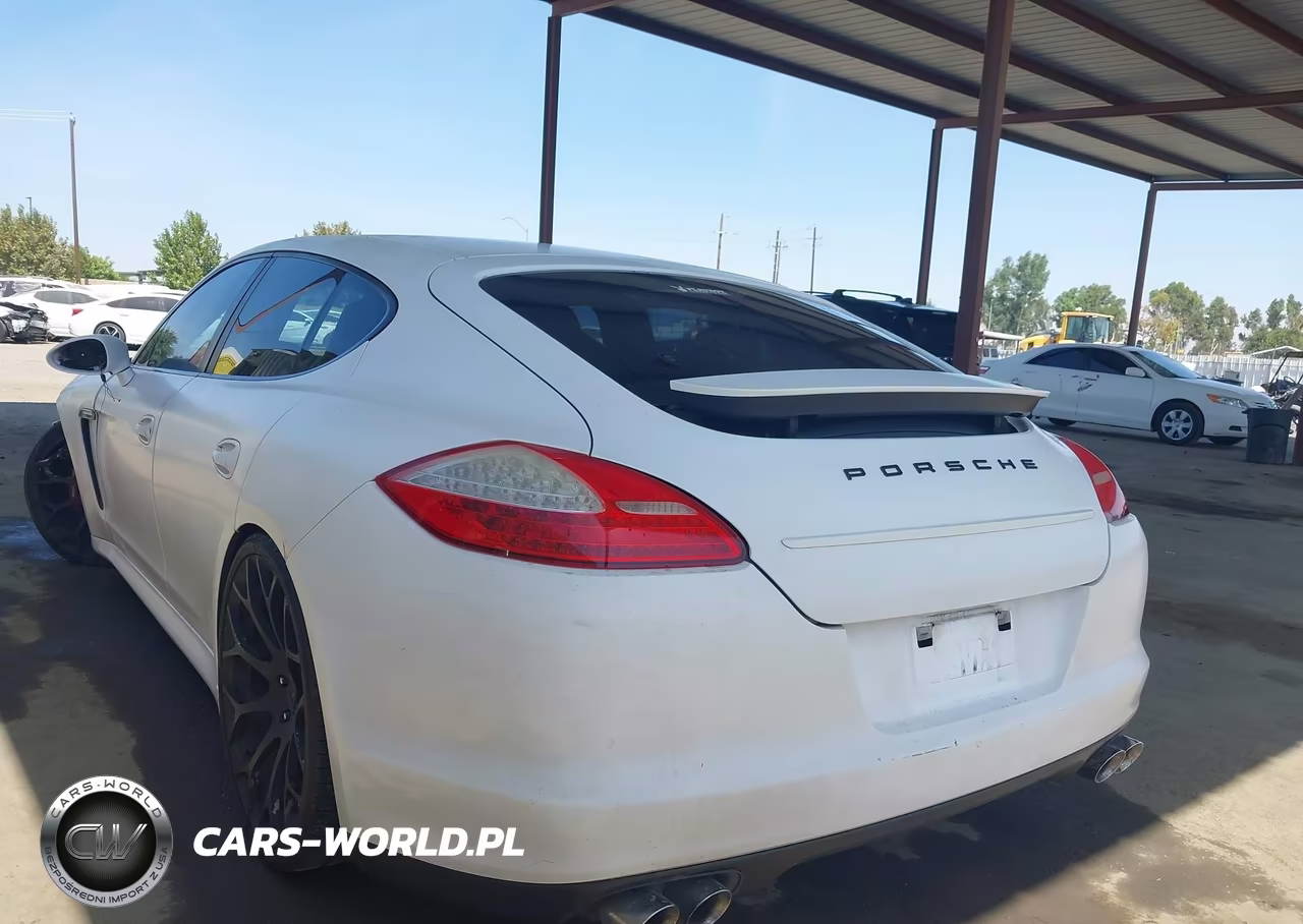 2011 Porsche Panamera 4 VIN:WP0AA2A76BL018075 - 3