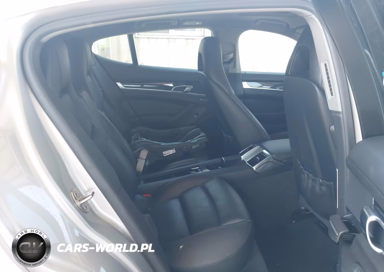 2011 Porsche Panamera 4 VIN:WP0AA2A76BL018075 - 8