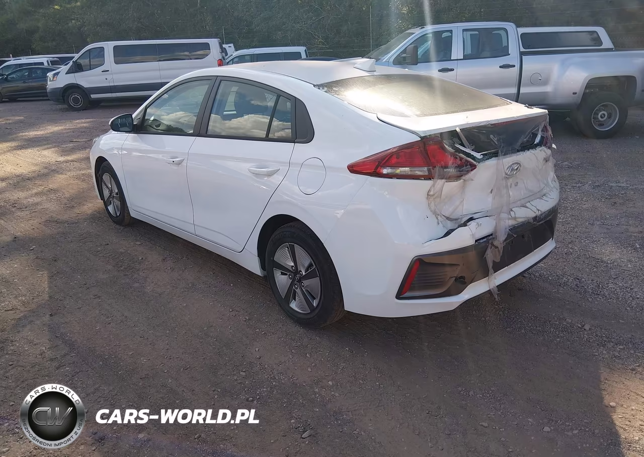 2021 Hyundai Ioniq Hybrid Blue VIN:KMHC65LCXMU247857 - 3