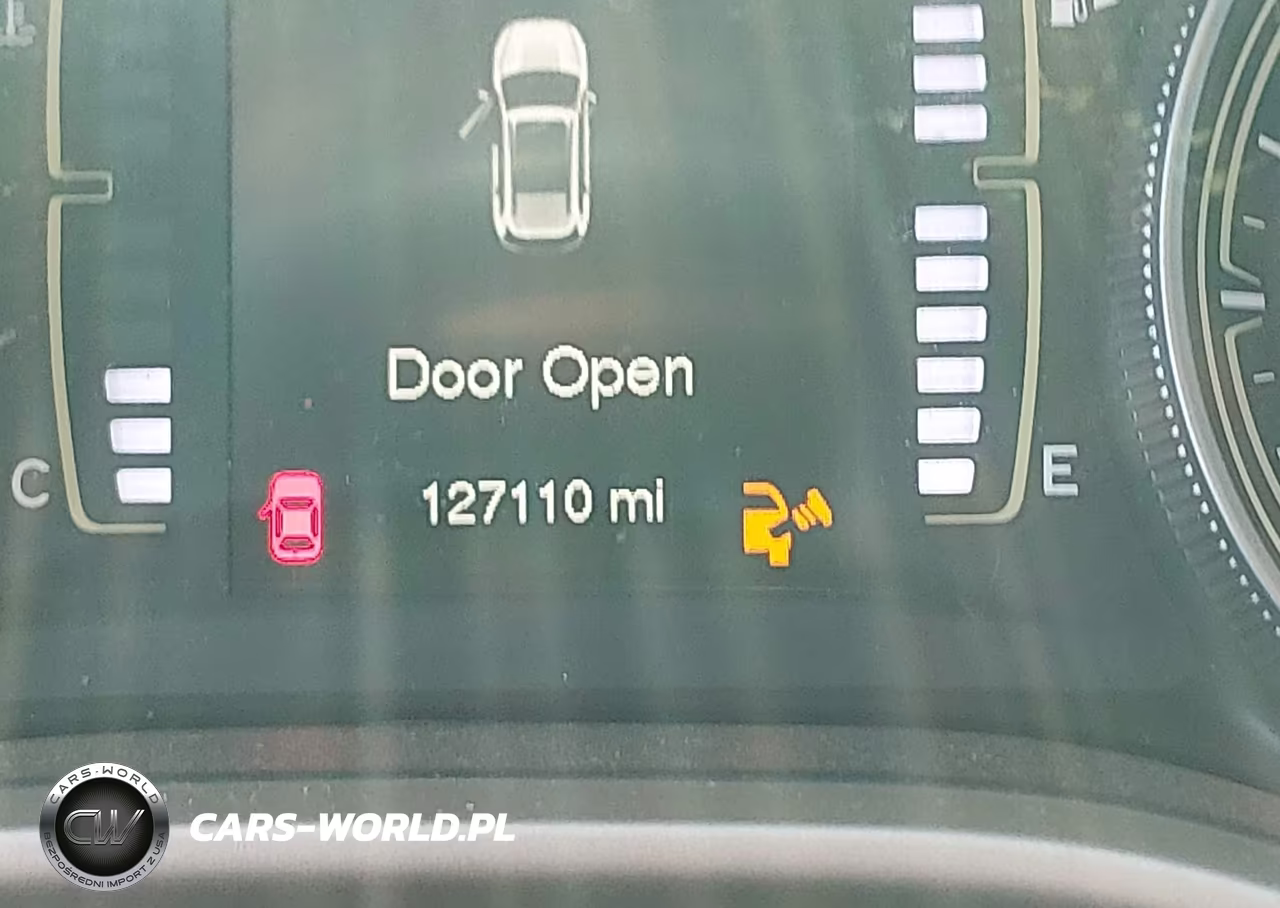 2015 Jeep Cherokee Latitude VIN:1C4PJLCB7FW753654 - 15