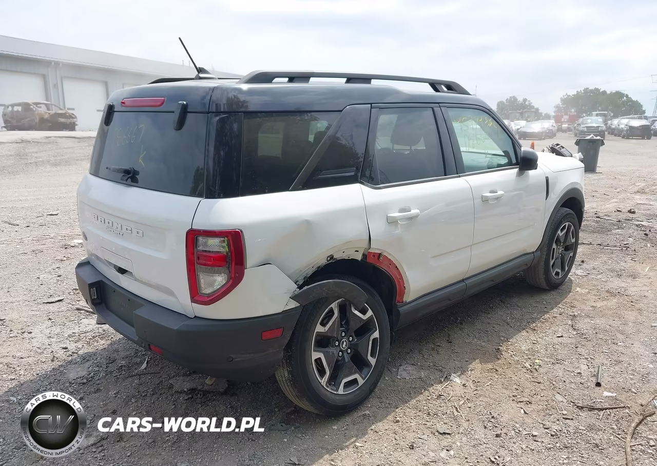2023 Ford Bronco Sport Outer Banks VIN:3FMCR9C63PRD86667 - 4