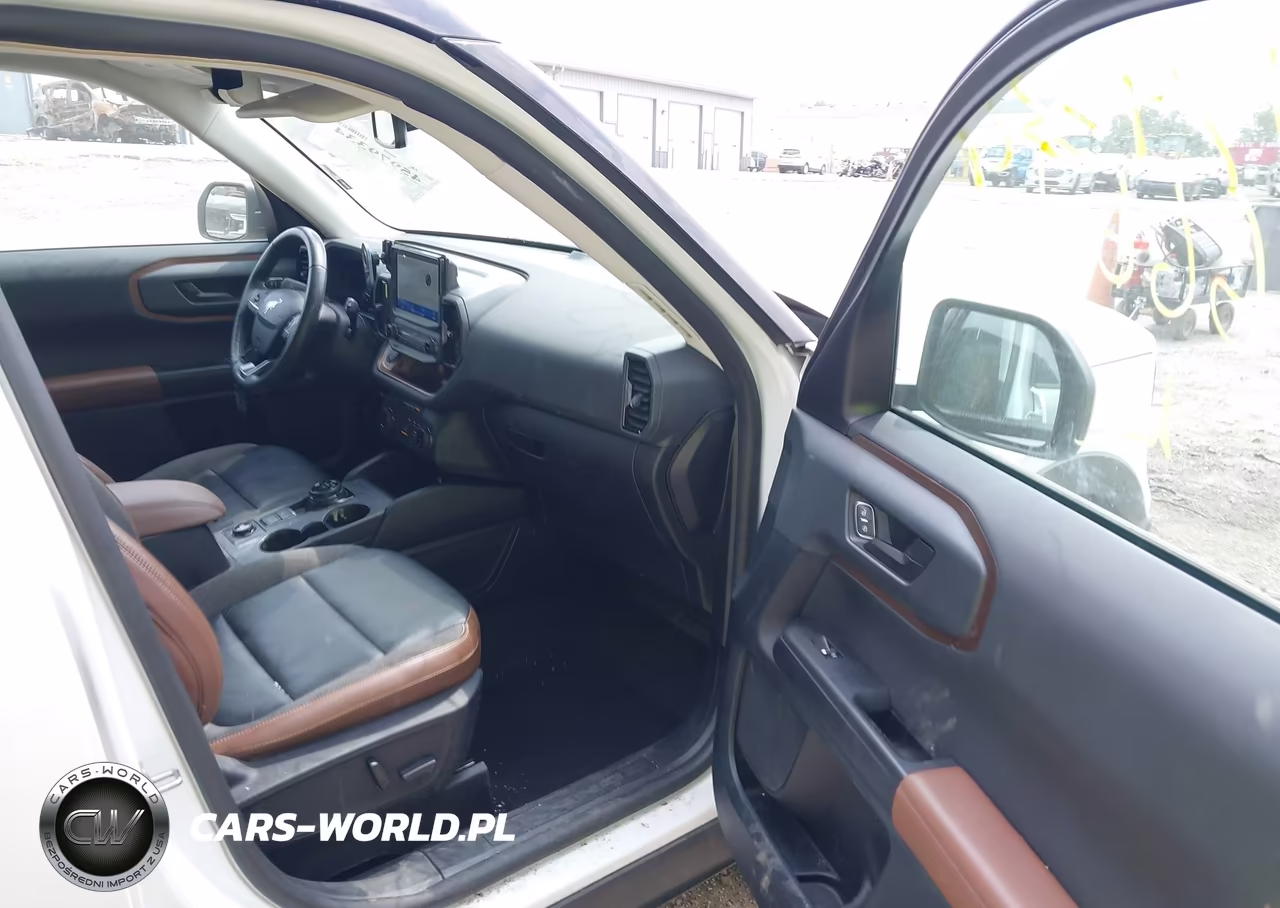 2023 Ford Bronco Sport Outer Banks VIN:3FMCR9C63PRD86667 - 5