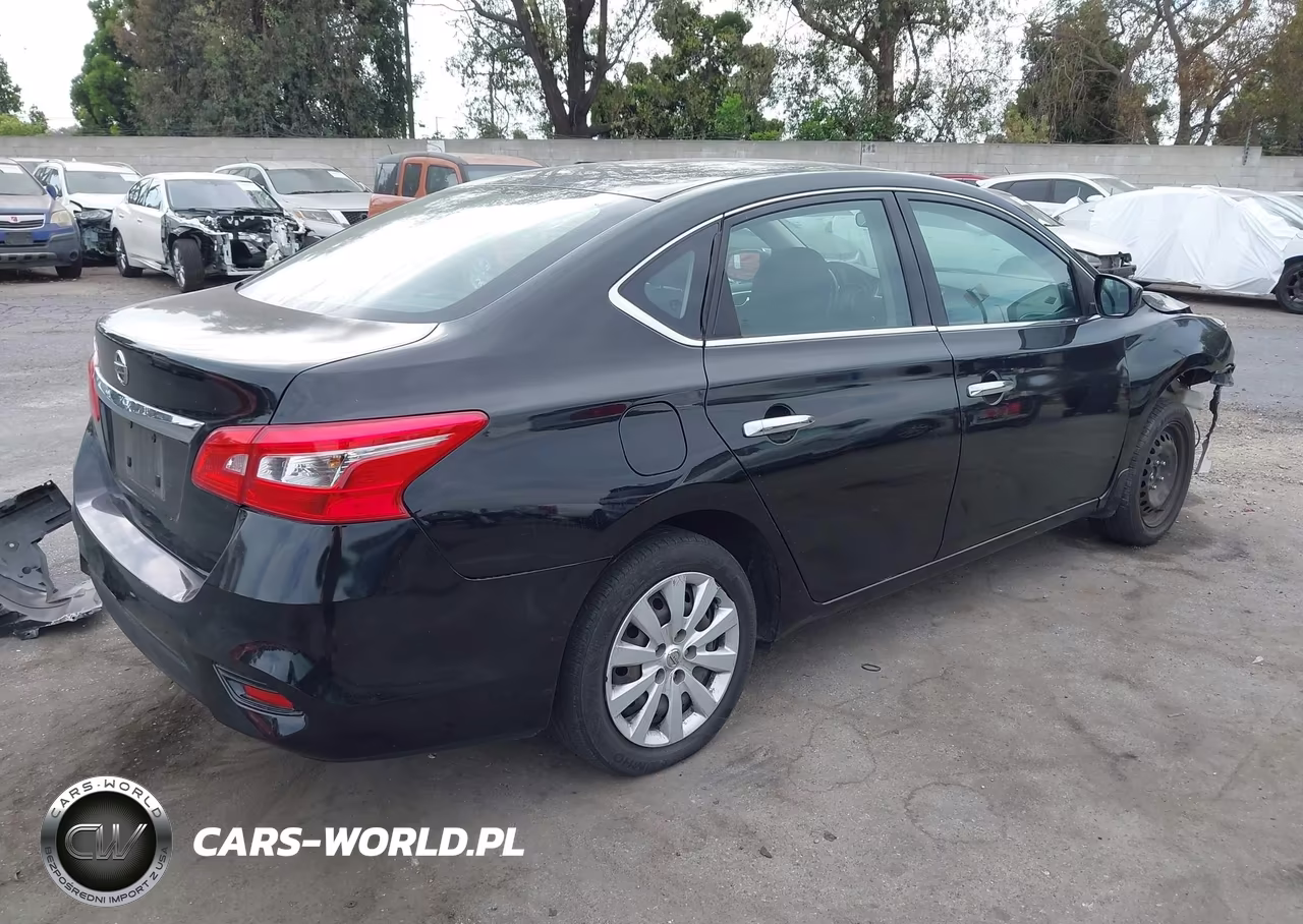 2018 Nissan Sentra S VIN:3N1AB7AP9JY304585 - 4